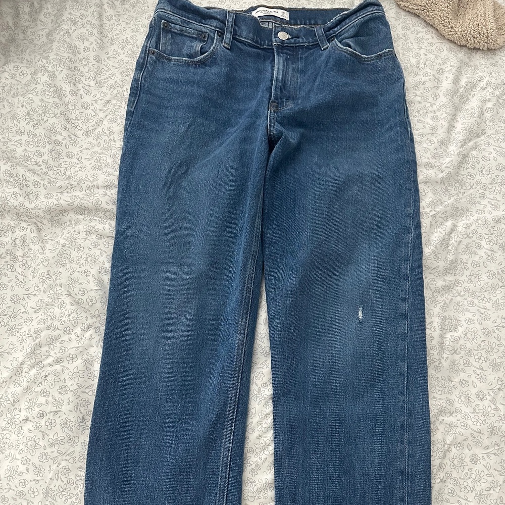 Abercrombie 90’s low rise